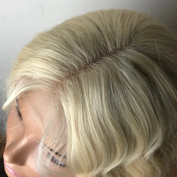 - 💫 ESA 28” BLONDE BODY WAVY LACE FRONT WIG *NEW*